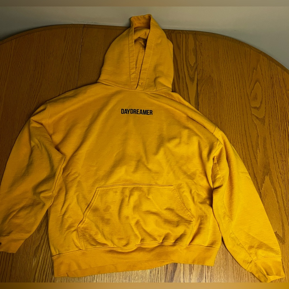 XL Yellow Artist Union “Daydreamer” Hoodie